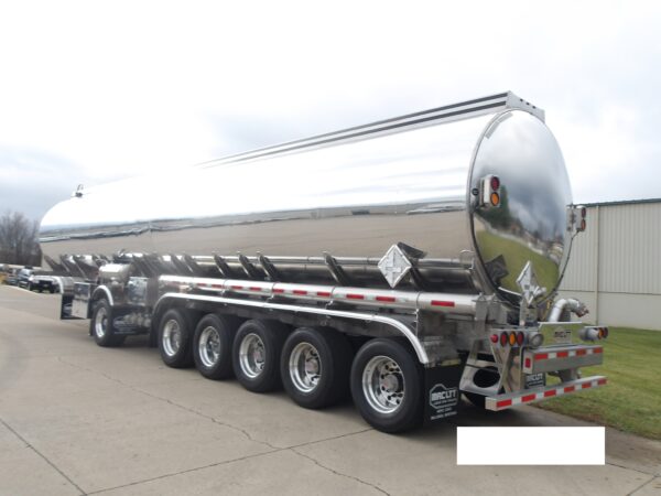 2025 MAC LTT 406 Fuel Tank | 6-Axle - Image 5