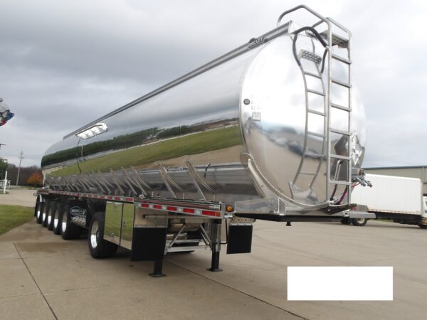 2025 MAC LTT 406 Fuel Tank | 6-Axle - Image 8