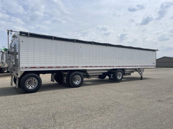 2026 Wilson Hopper | Pacesetter | Tri-Axle - Image 4