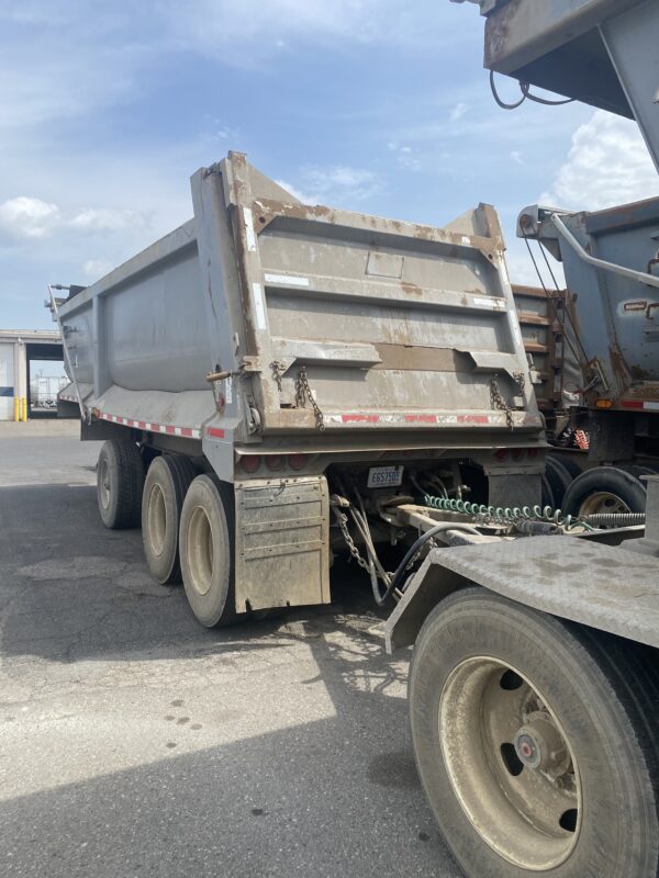 2016 East Steel Dump | Triple 10 | Used | 054365 / 054366 - Image 4
