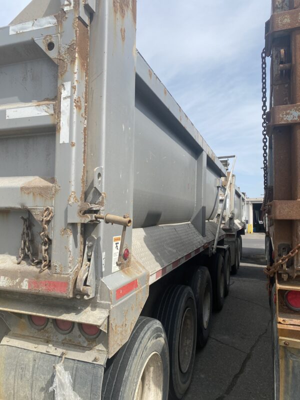 2016 East Steel Dump | Triple 10 | Used | 054365 / 054366 - Image 6
