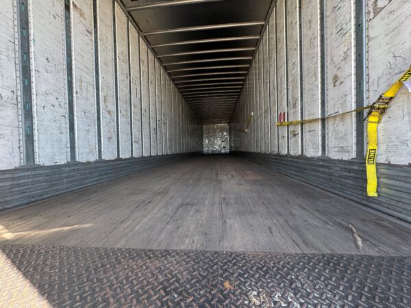 2015 Utility Dry Van | Used | 251519 - Image 5