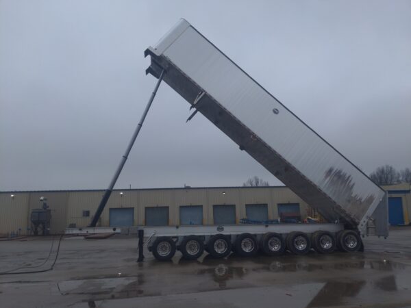 2026 MAC Aluminum Dump | 8-Axle | PLUS - Image 7