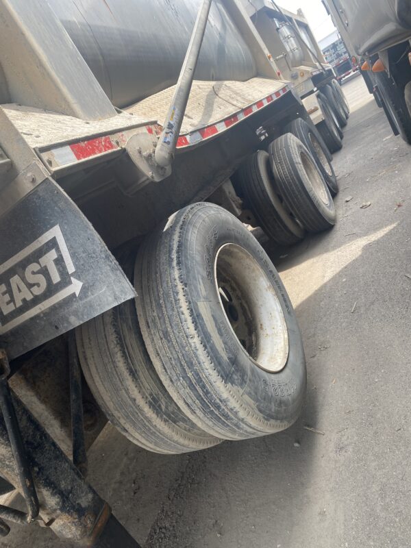 2016 East Steel Dump | Triple 10 | Used | 054363 / 054364 06