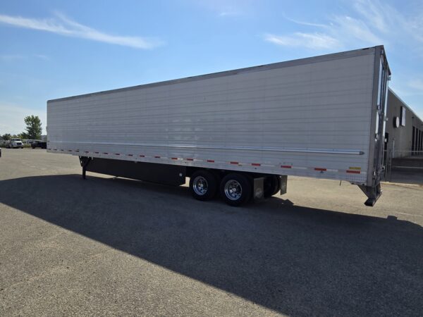 2026 Utility Reefer | Royal PLUS w/ Carrier X7500 Reefer 03