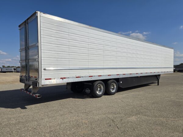 2026 Utility Reefer | Royal PLUS w/ Carrier X7500 Reefer 04