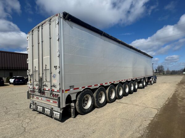 2022 Titan Walking Floor | 8-Axle | Used | 000422 03