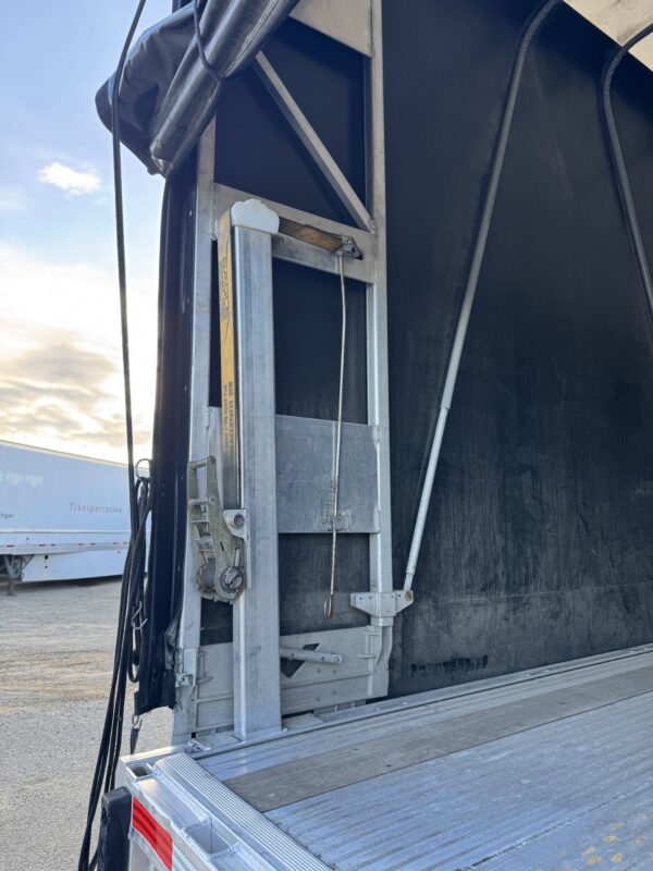 2020 MAC Flatbed | Tandem | Used | 054263 06