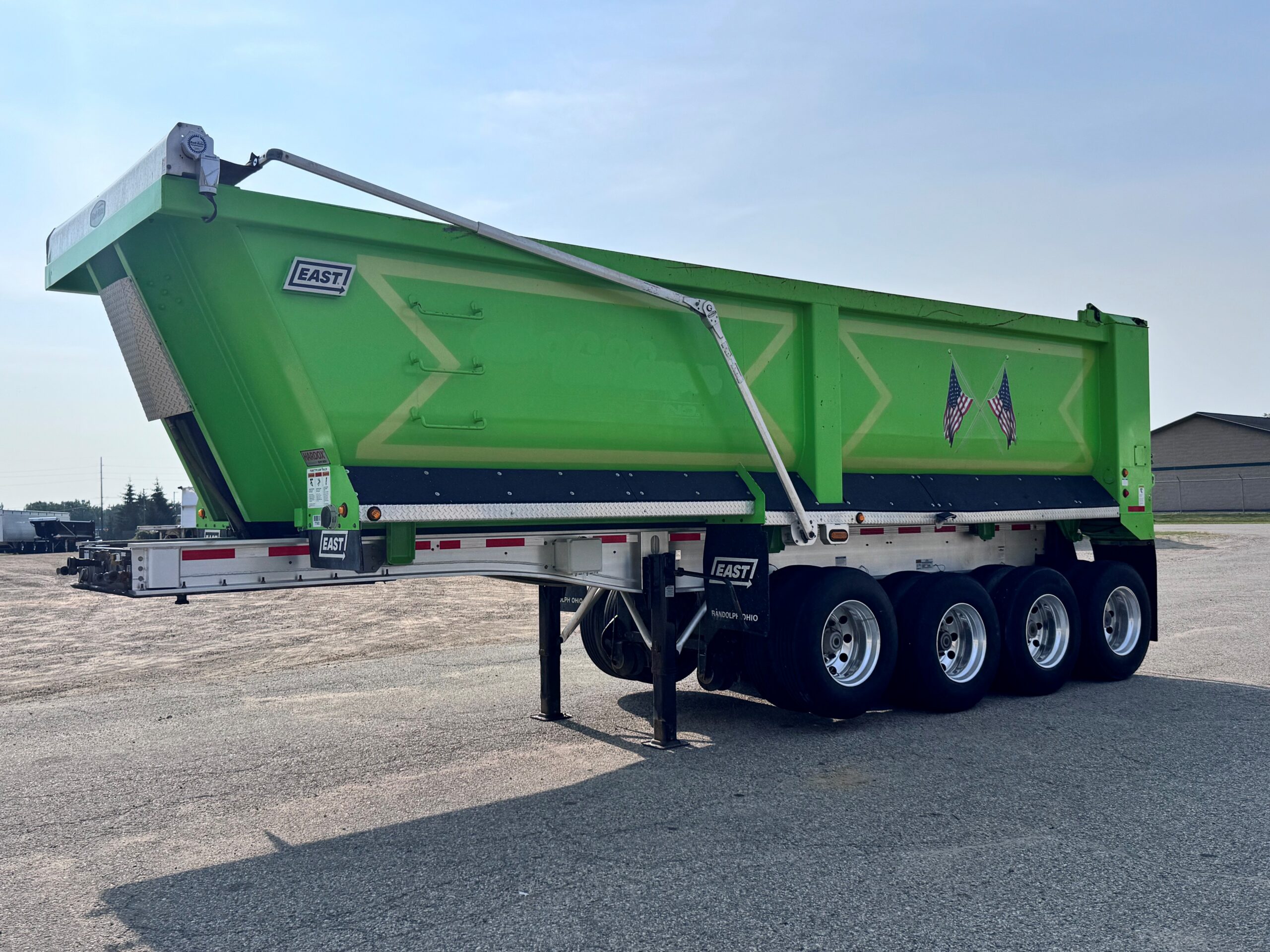 2022 East Steel Quad End Dump | 22" Radius Round | Used | 077502 - Image 3