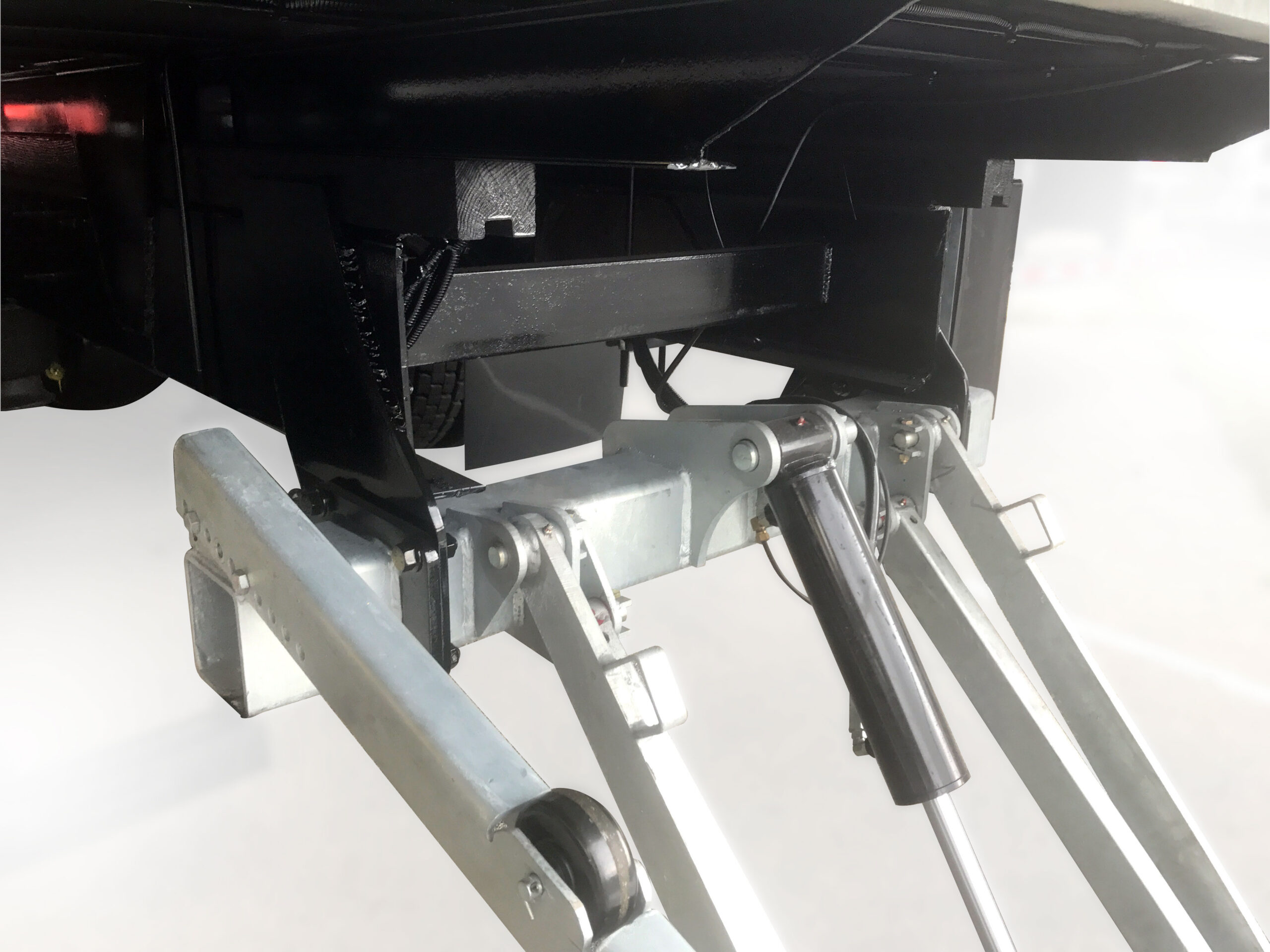 2026 Maxon Lift | Liftgate | TE - Image 5